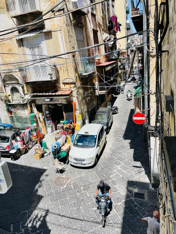 Bella Mbriana Rooms Napoli Eksteriør billede