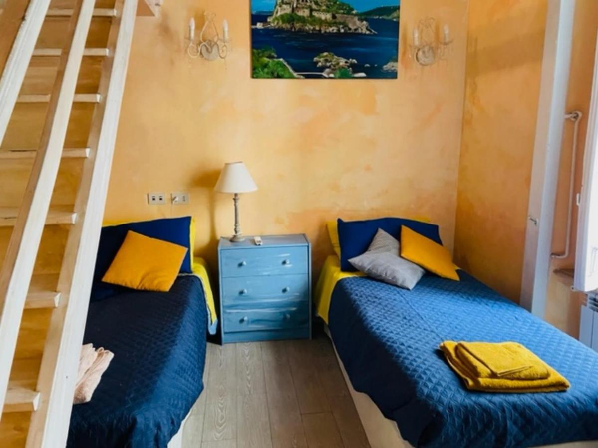 Bella Mbriana Rooms Napoli Eksteriør billede