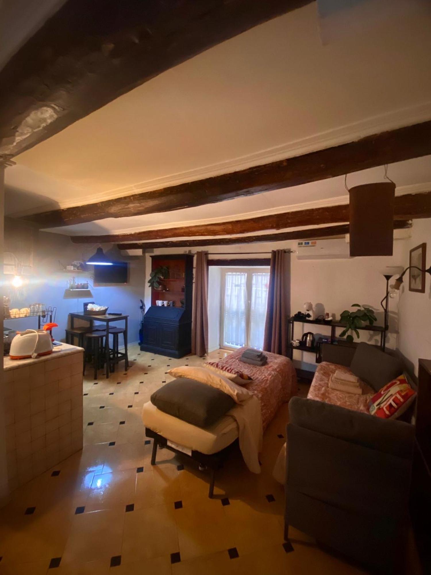 Bella Mbriana Rooms Napoli Eksteriør billede